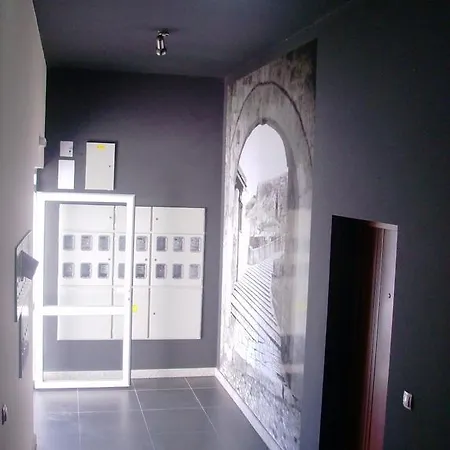 Little Rock Apartment *